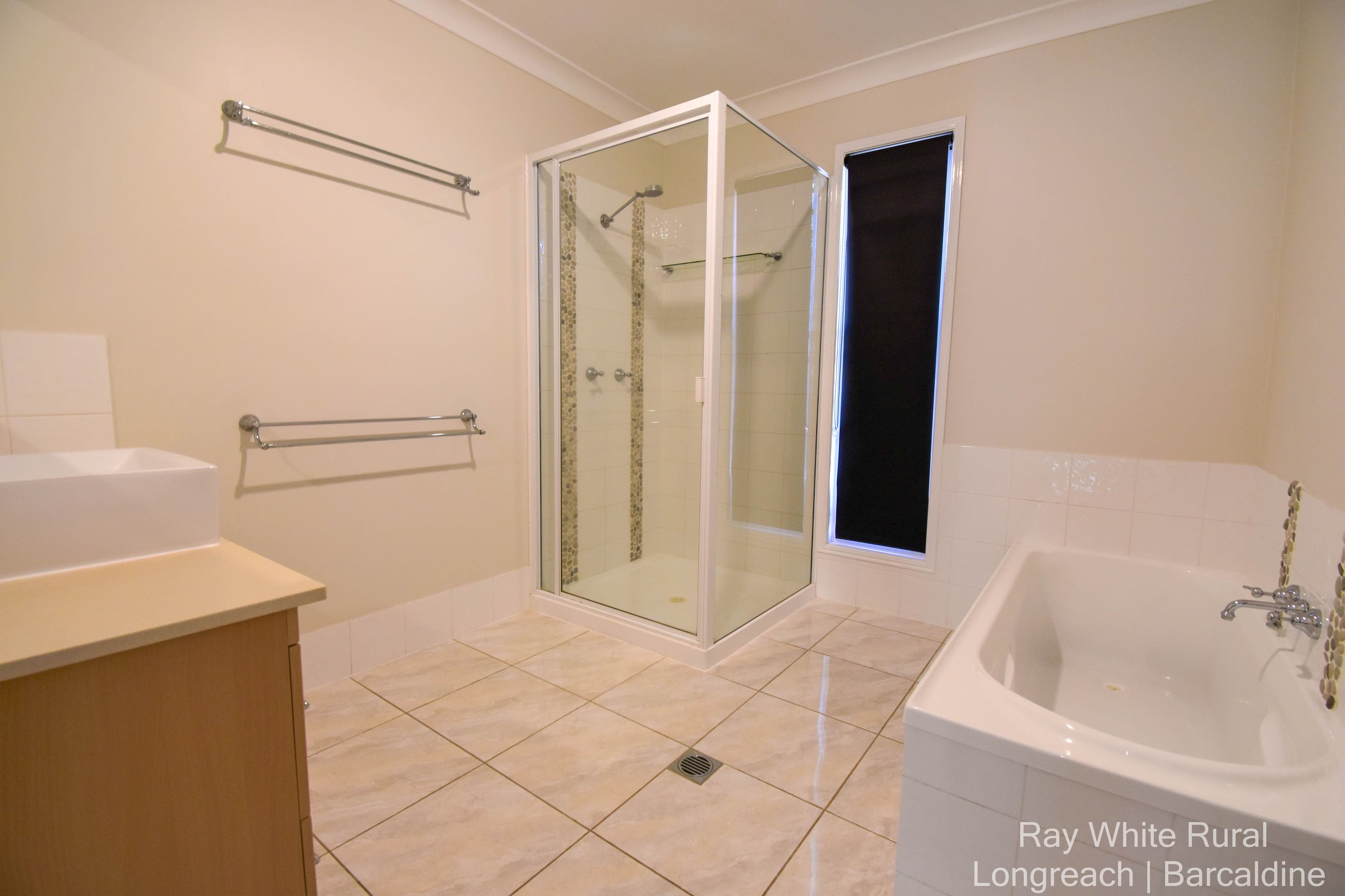 175 Ibis Street, Longreach QLD 4730, Longreach - Thumbnail 5