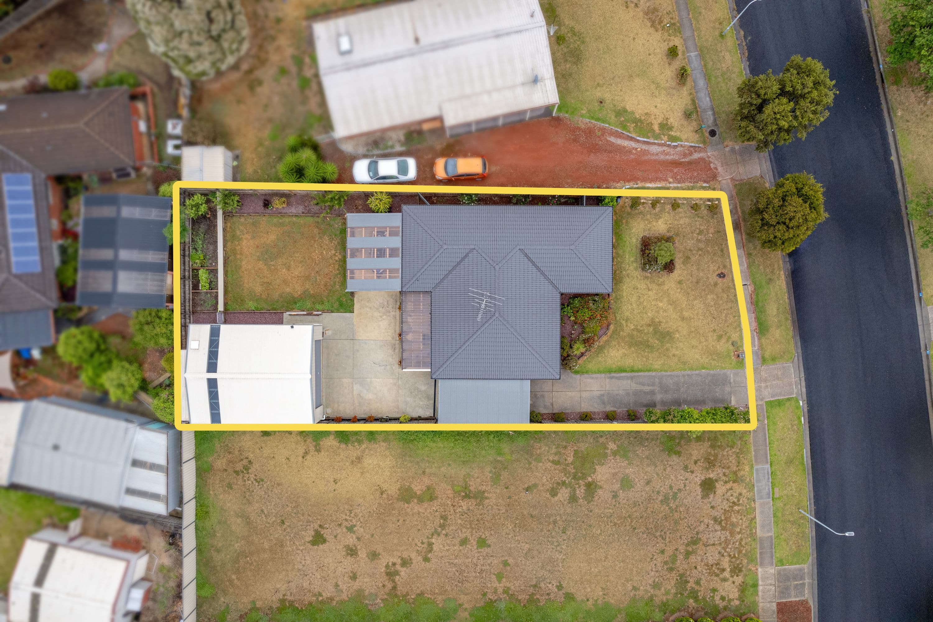 43 Clifton Drive, Bacchus Marsh VIC 3340, Bacchus Marsh - Thumbnail 3