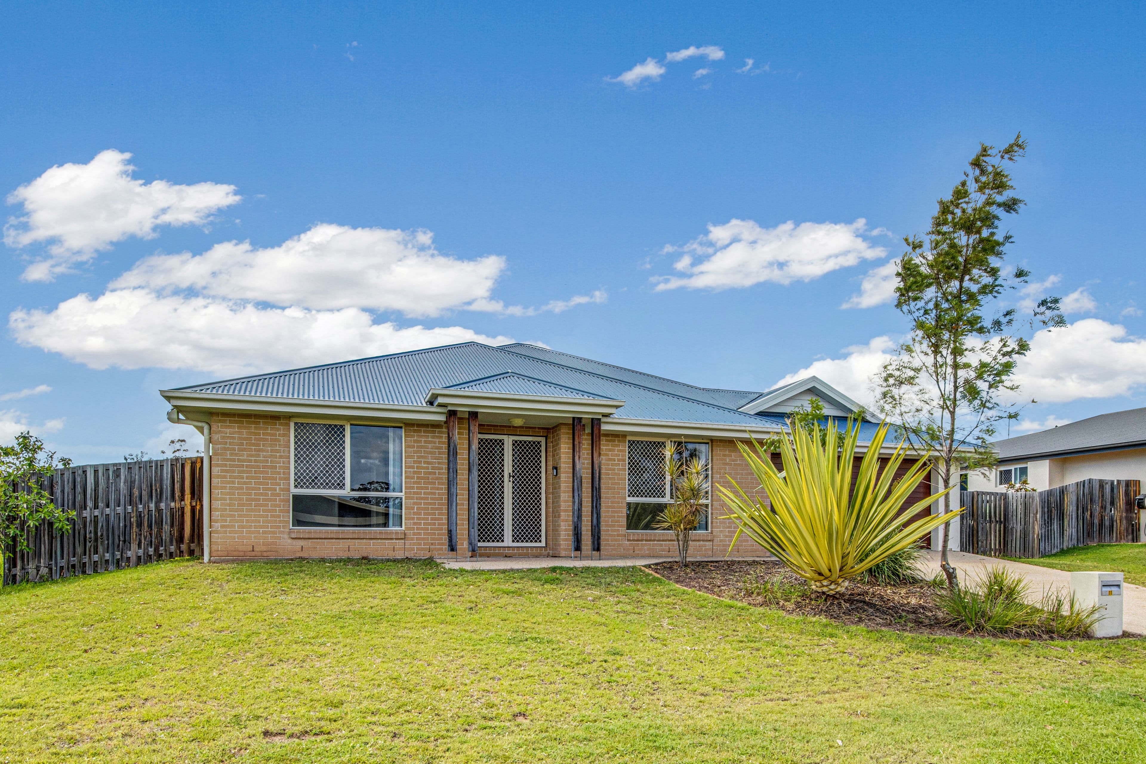 11 Bellbird Circuit, New Auckland QLD 4680, New Auckland - Thumbnail 2