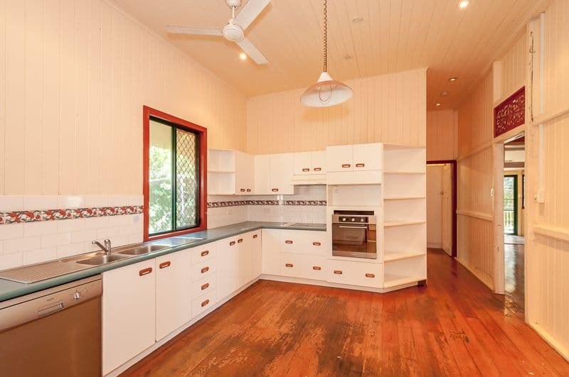 26 Auckland Street, Gladstone Central QLD 4680, Gladstone Central - Thumbnail 5