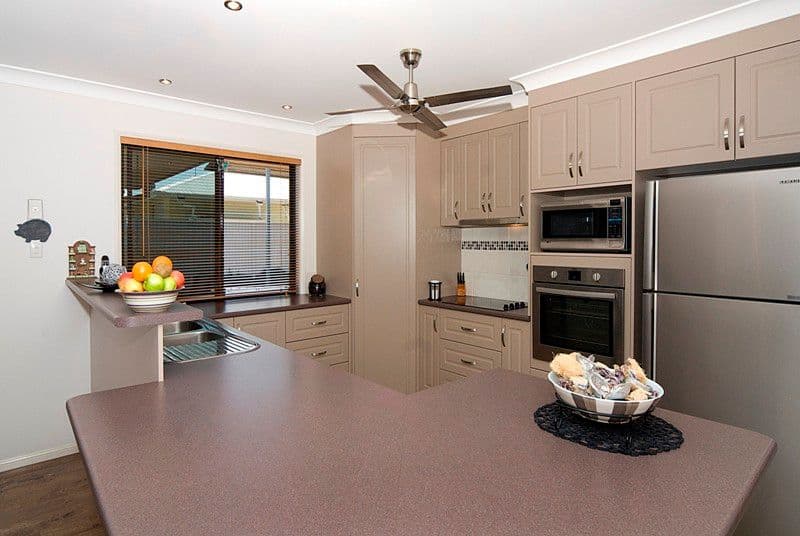 7 Cullen Drive, LITTLE MOUNTAIN QLD 4551, Little Mountain - Thumbnail 3