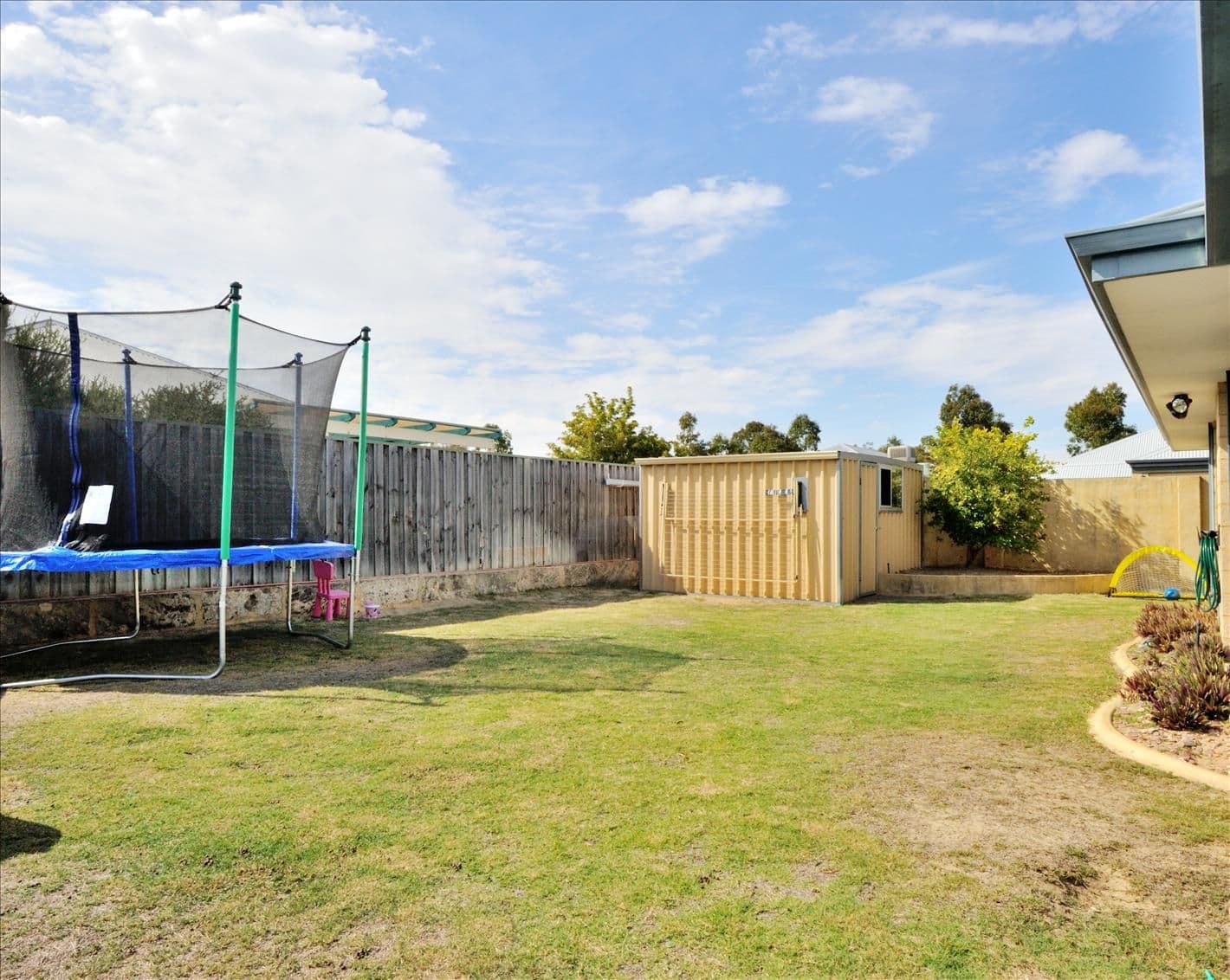 43 Larrawa Circle, ELLENBROOK WA 6069, Ellenbrook - Thumbnail 4