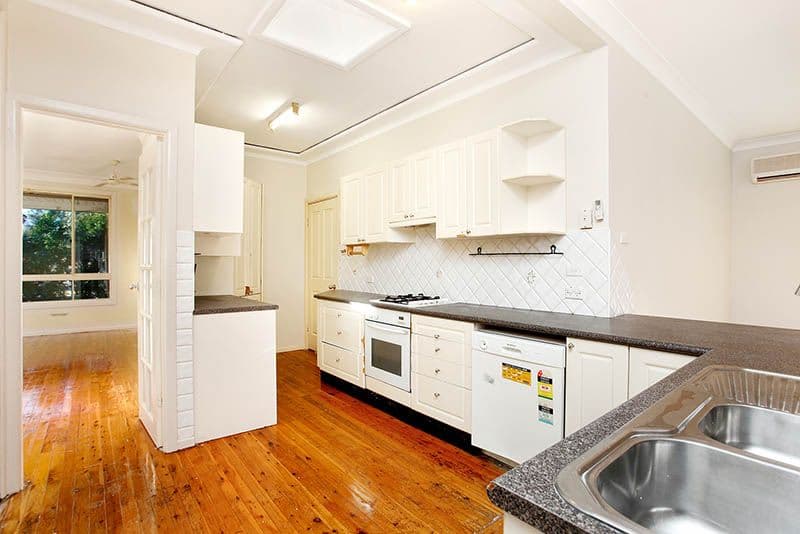 33 Reserve Street, SMITHFIELD NSW 2164, Smithfield - Thumbnail 2