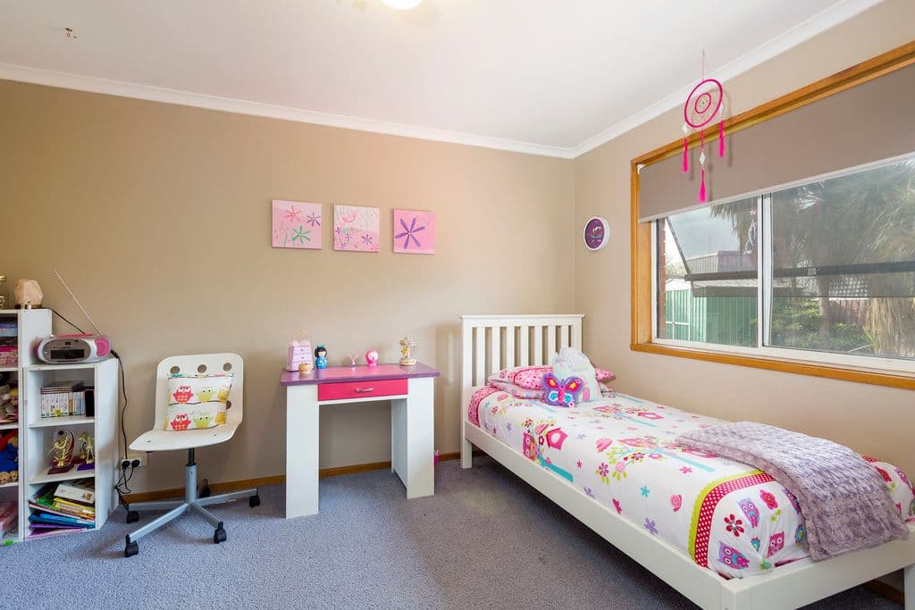 11 Homestead Drive, ST ALBANS PARK VIC 3219, St Albans Park - Thumbnail 7