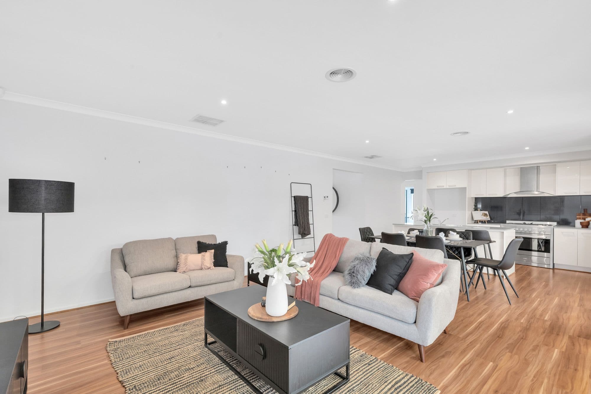 4 Kinnear Avenue, Tarneit VIC 3029, Tarneit - Thumbnail 5