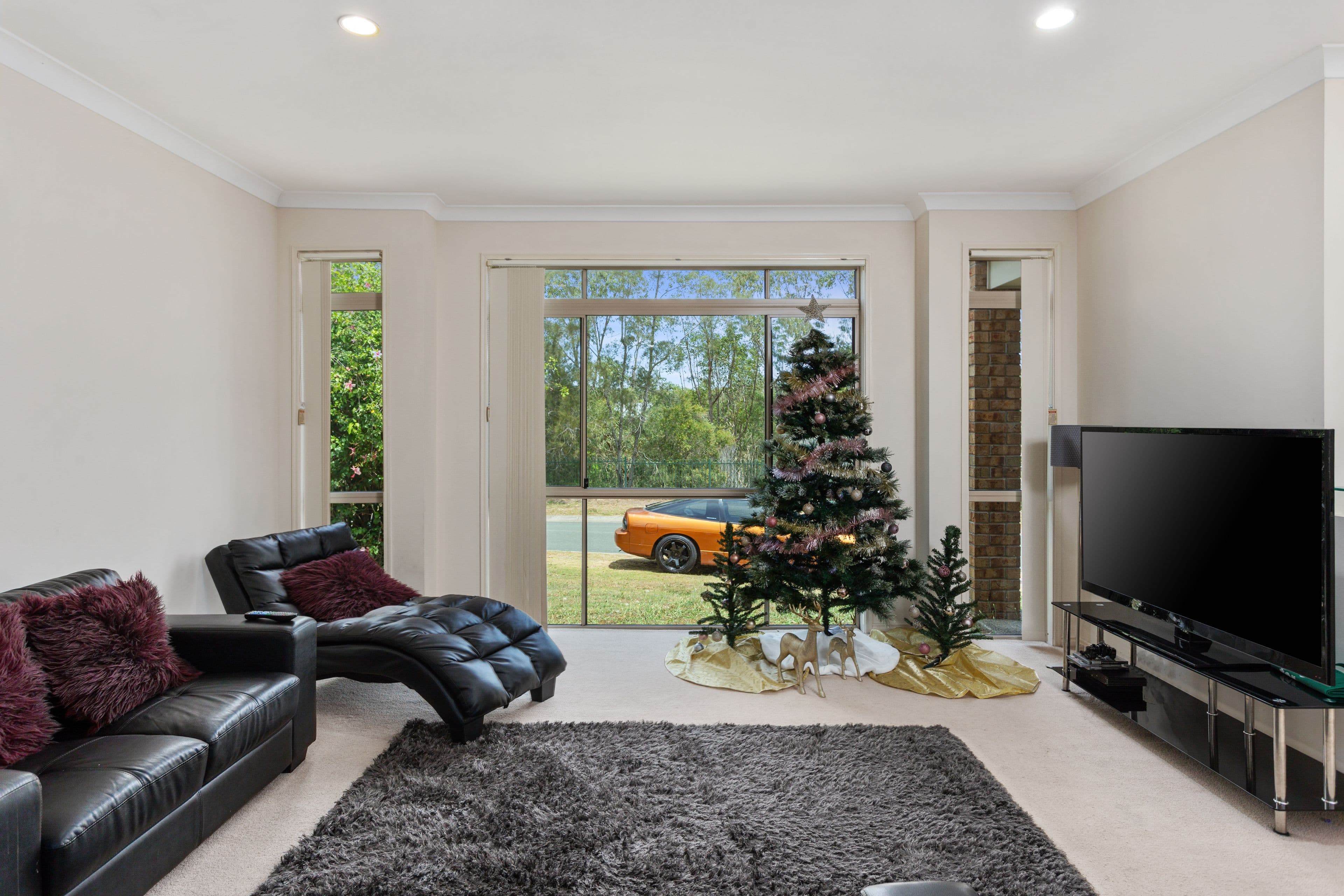 53 Sheffield Circuit, Pacific Pines QLD 4211, Pacific Pines - Thumbnail 4