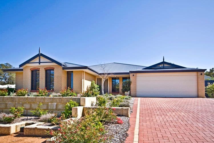8 urch Road, KALAMUNDA WA 6076, Kalamunda - Thumbnail 2