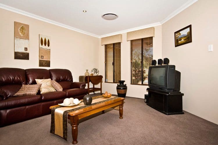 8 urch Road, KALAMUNDA WA 6076, Kalamunda - Thumbnail 4