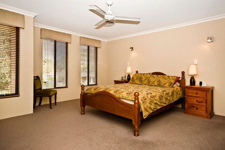8 urch Road, KALAMUNDA WA 6076, Kalamunda - Thumbnail 5