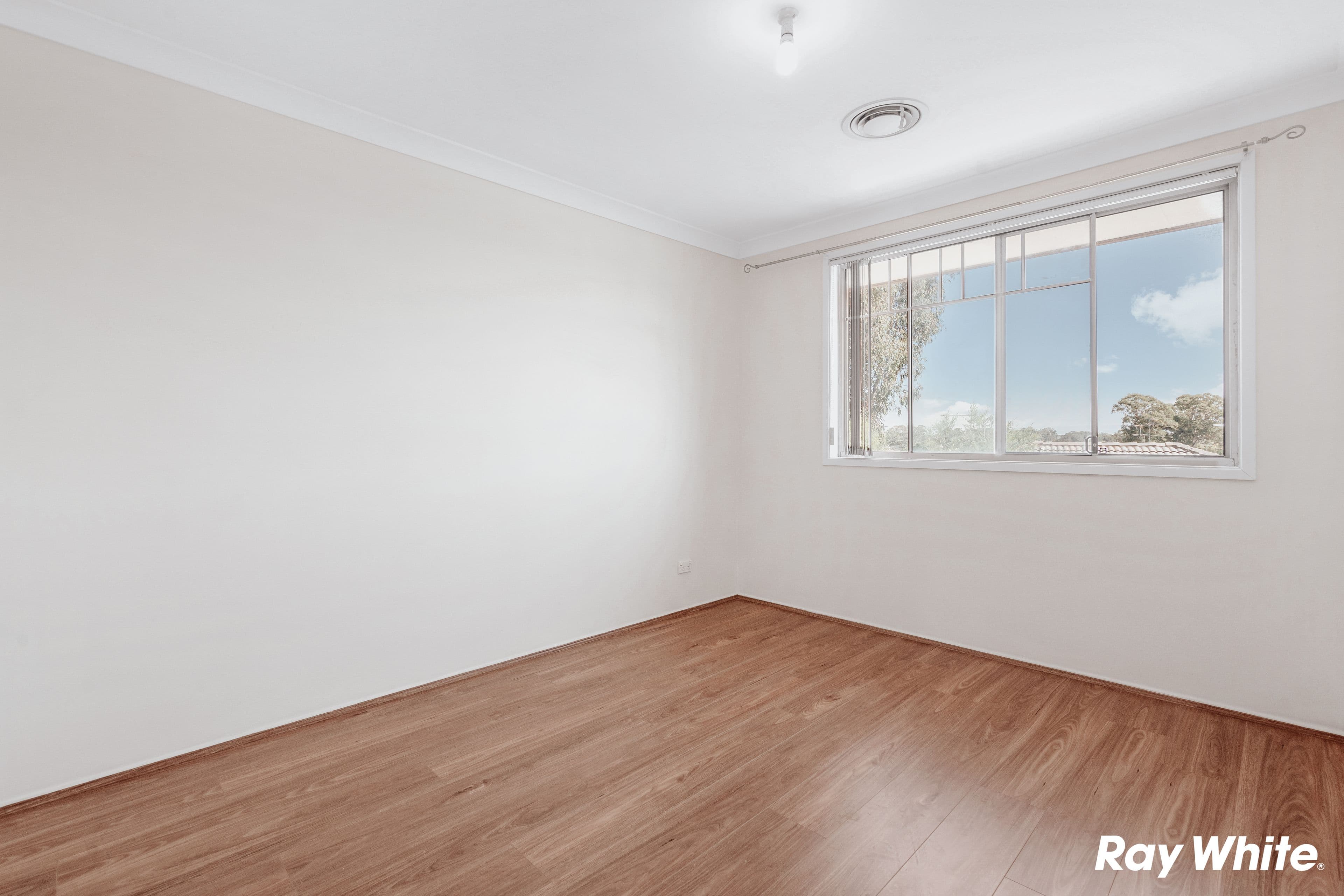 18 Naismith Street, Footscray - Thumbnail 6