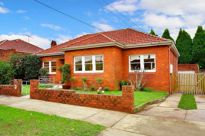52  Arthur Street, RODD POINT NSW 2046, Rodd Point - Thumbnail 2