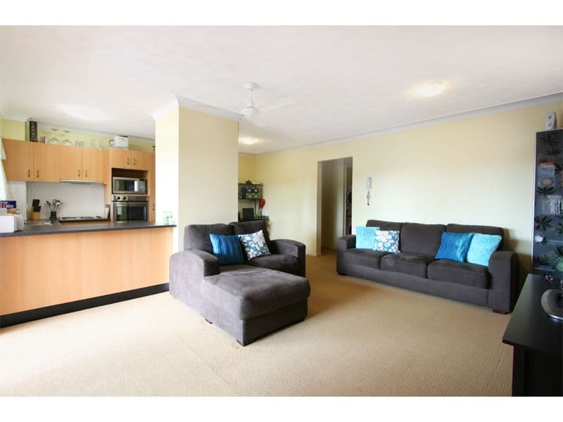 79 Lawson Street, MORNINGSIDE QLD 4170, Morningside - Thumbnail 2