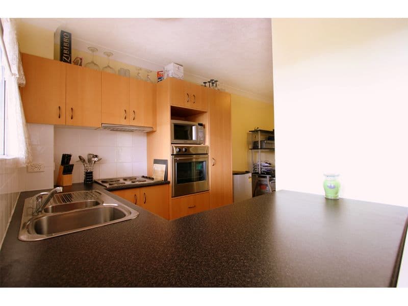 79 Lawson Street, MORNINGSIDE QLD 4170, Morningside - Thumbnail 6