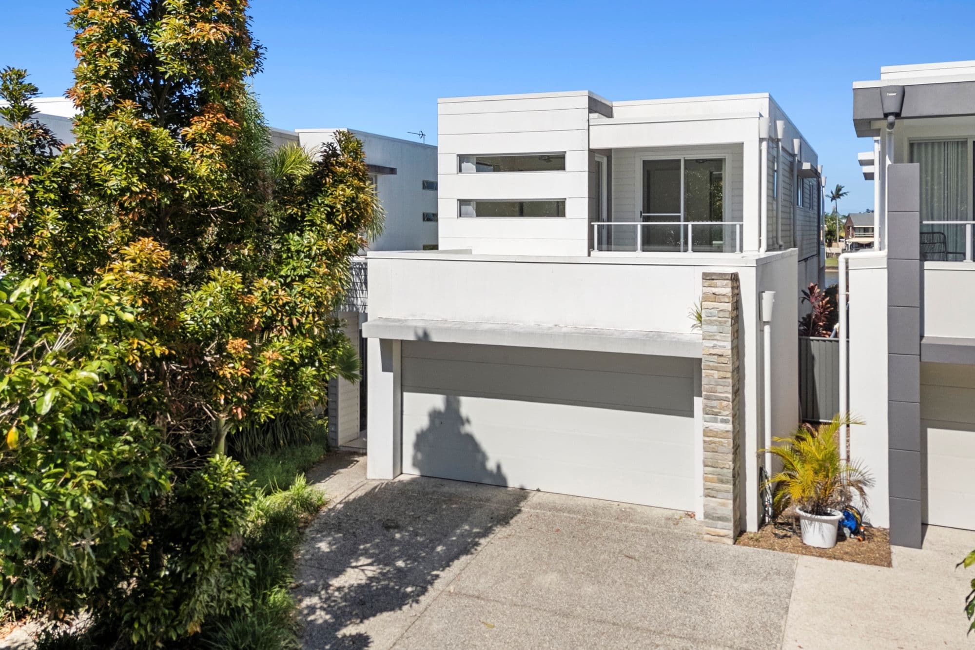 44 Sailaway Street, Mermaid Waters QLD 4218, Mermaid Waters - Thumbnail 2