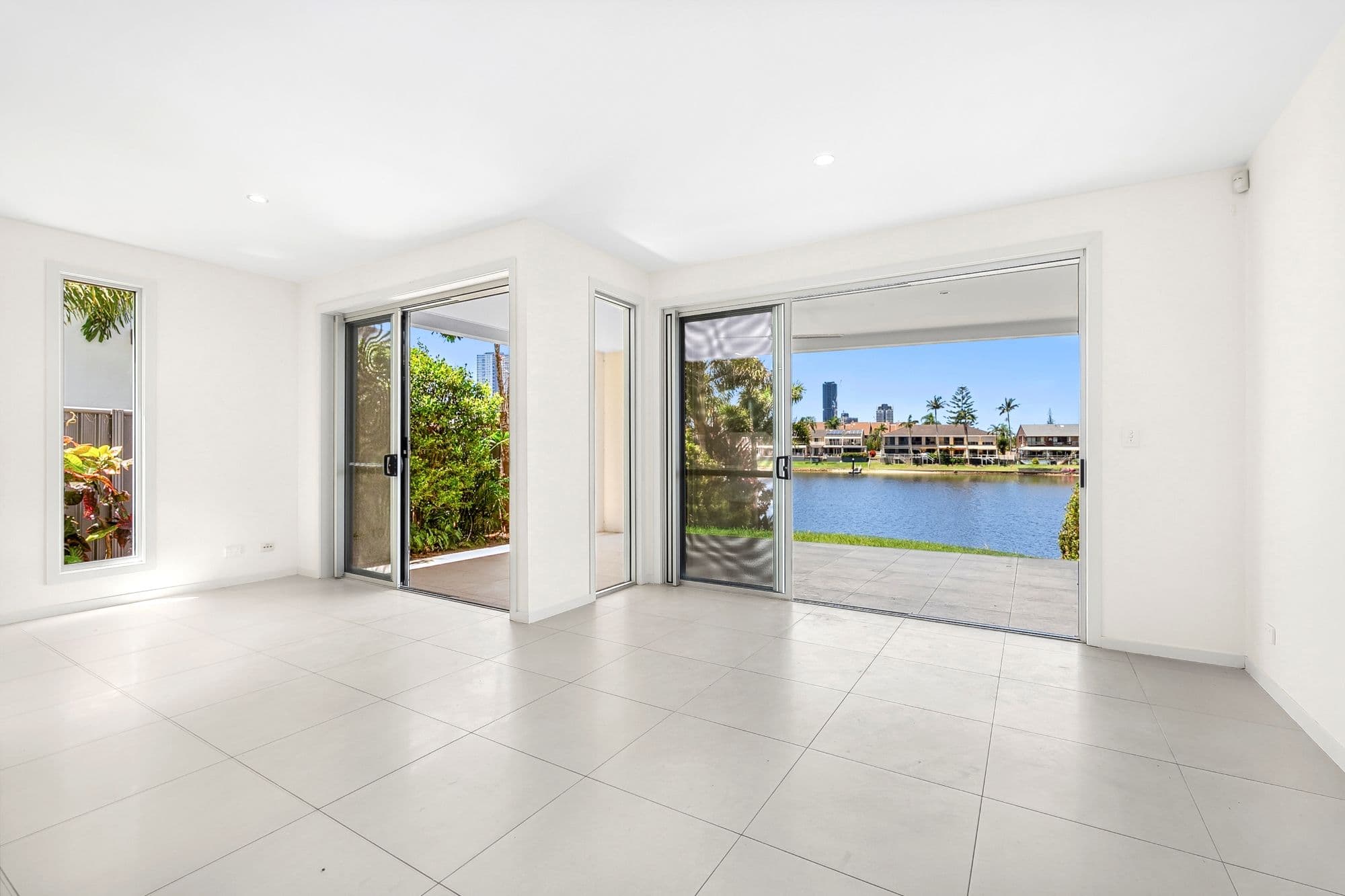 44 Sailaway Street, Mermaid Waters QLD 4218, Mermaid Waters - Thumbnail 7