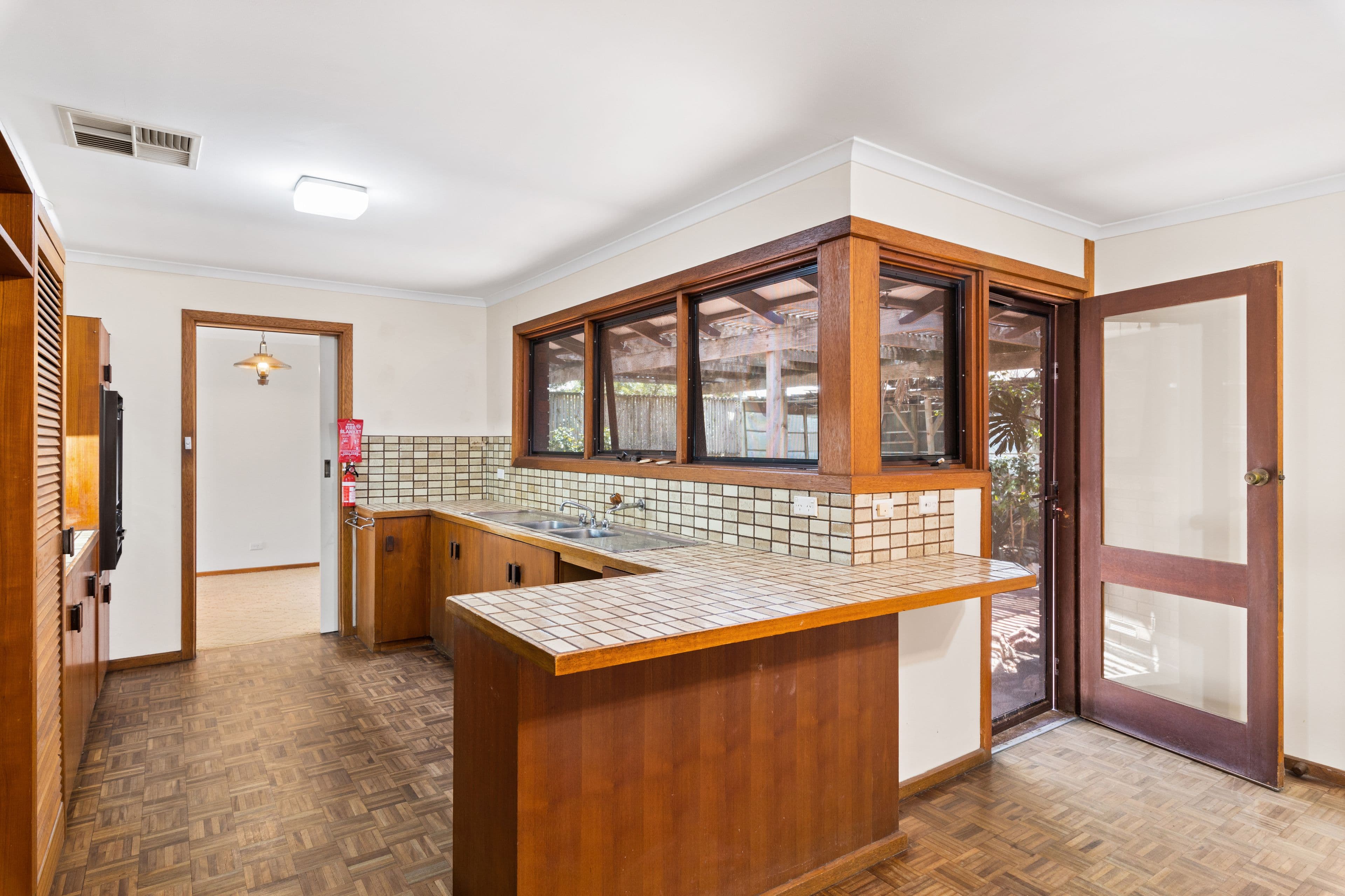 22 Beeston Way, West Lakes SA 5021, West Lakes - Thumbnail 8