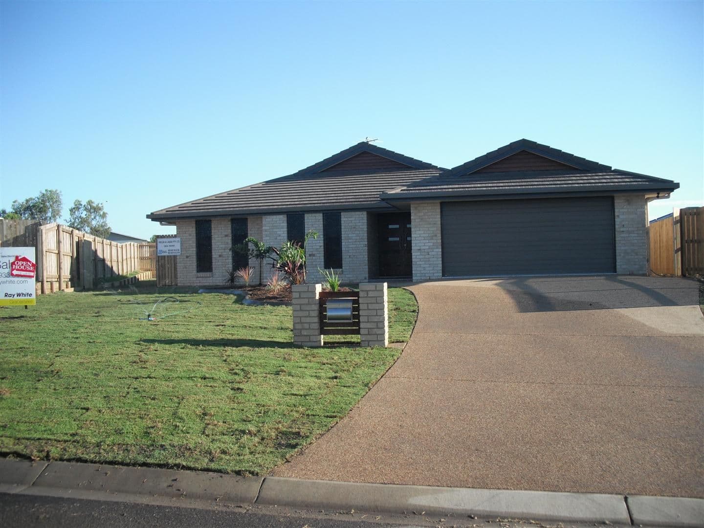 4 Thomas Street, GRACEMERE QLD 4702, Gracemere - Image 1
