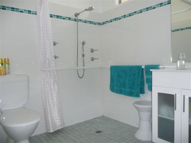 8 Amelia Street, CAREY BAY NSW 2283, Carey Bay - Thumbnail 5