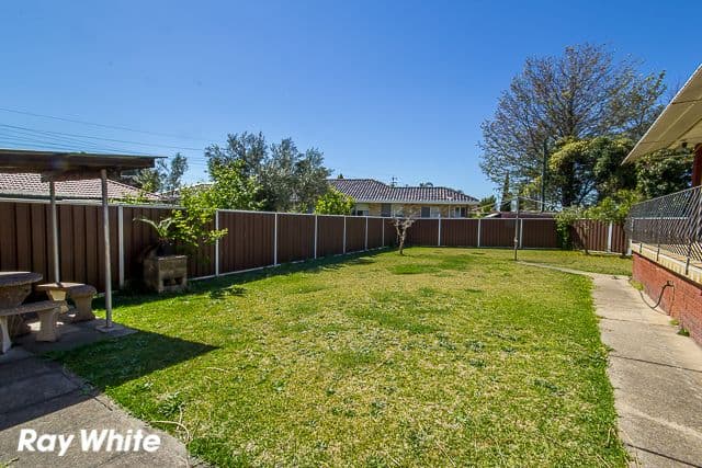 11 Bramley Street, FAIRFIELD WEST NSW 2165, Fairfield West - Thumbnail 5