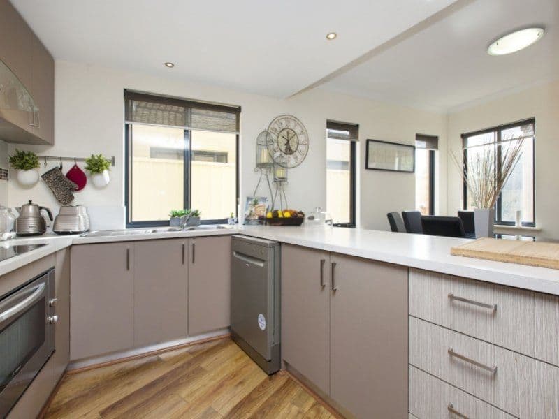12 Knave Lane, Innaloo WA 6018, Innaloo - Thumbnail 2