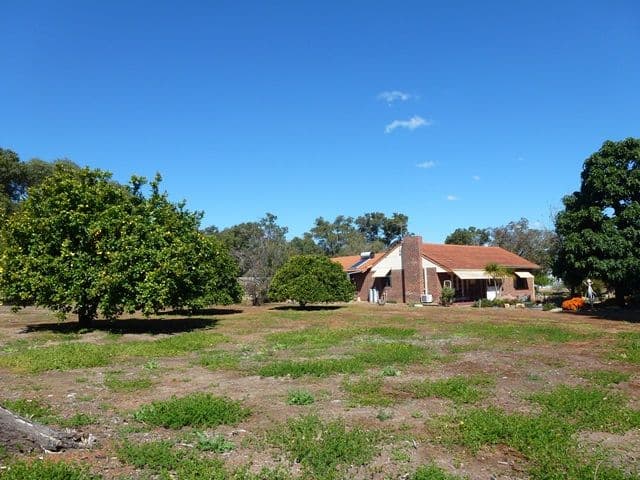2424 & 2428 Great Northern Highway, Bullsbrook WA 6084, Bullsbrook - Image 1