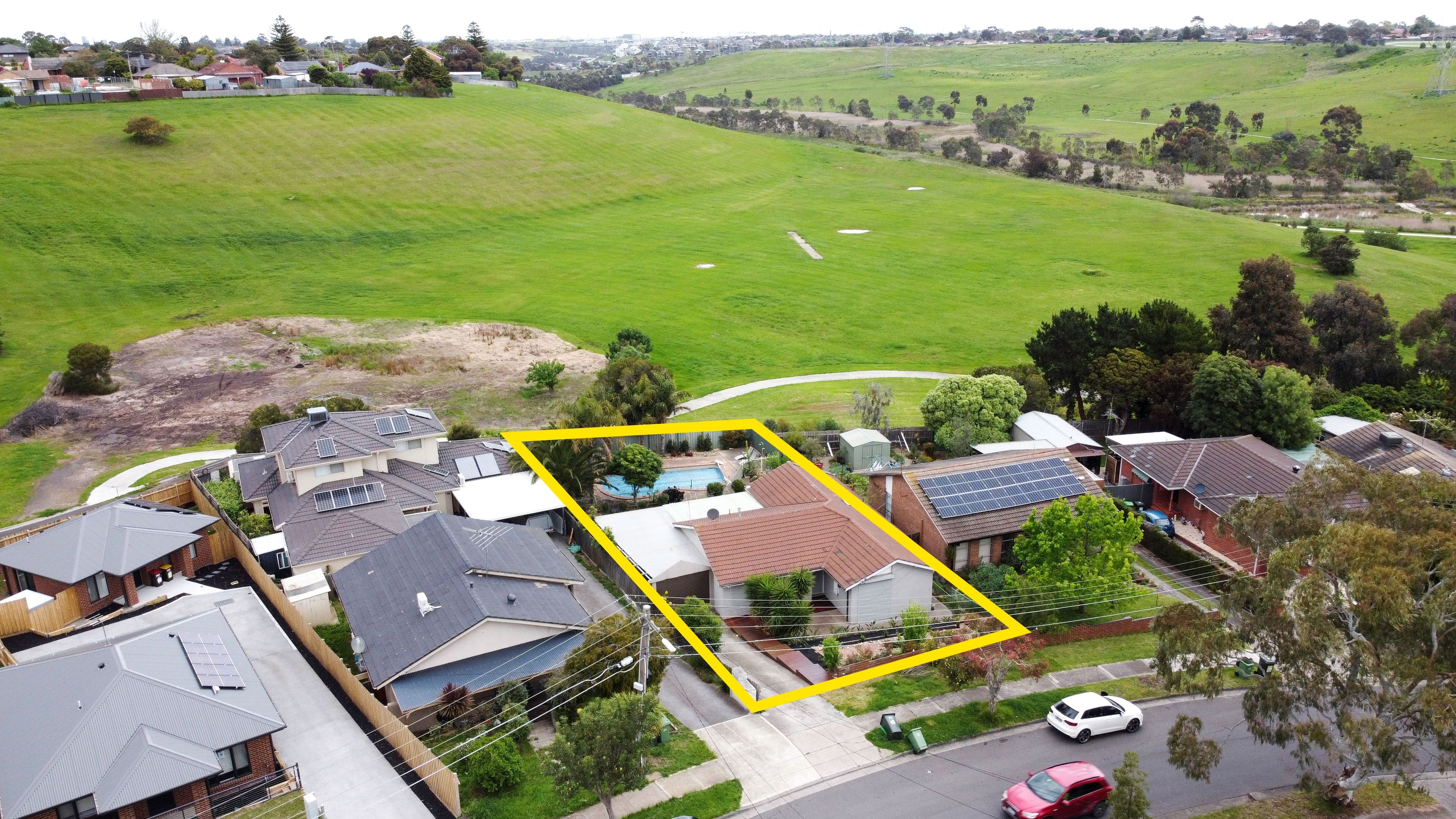 47 Lorraine Crescent, Jacana VIC 3047, Jacana - Thumbnail 3