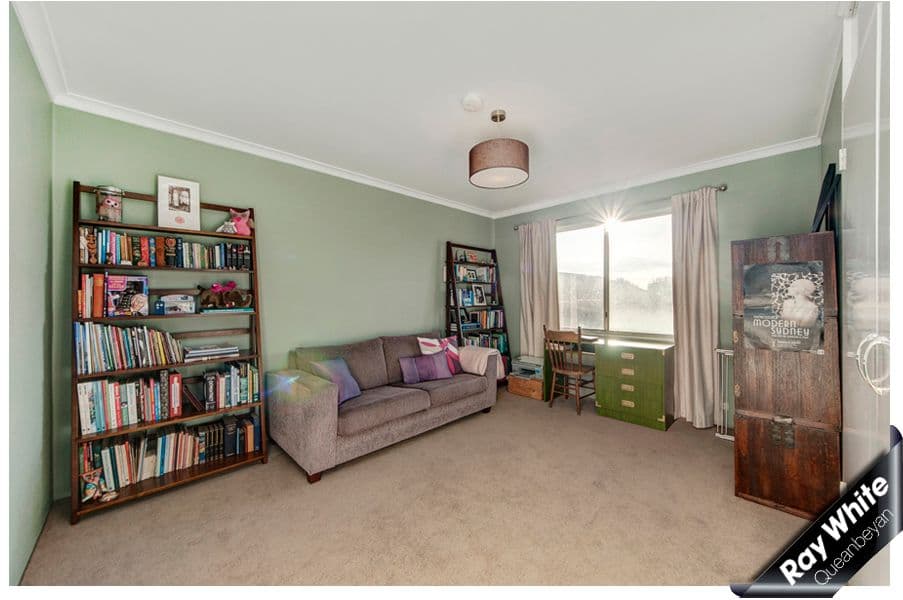 60 Trinculo Place, QUEANBEYAN NSW 2620, Queanbeyan East - Thumbnail 7