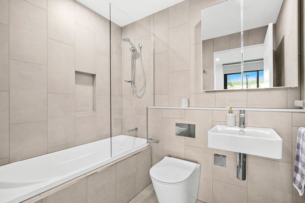 110/83 Campbell Street, Wollongong - Thumbnail 4