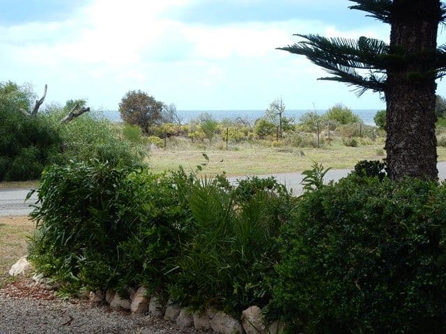 38 Esplanade, Pine Point SA 5571, Pine Point - Thumbnail 3
