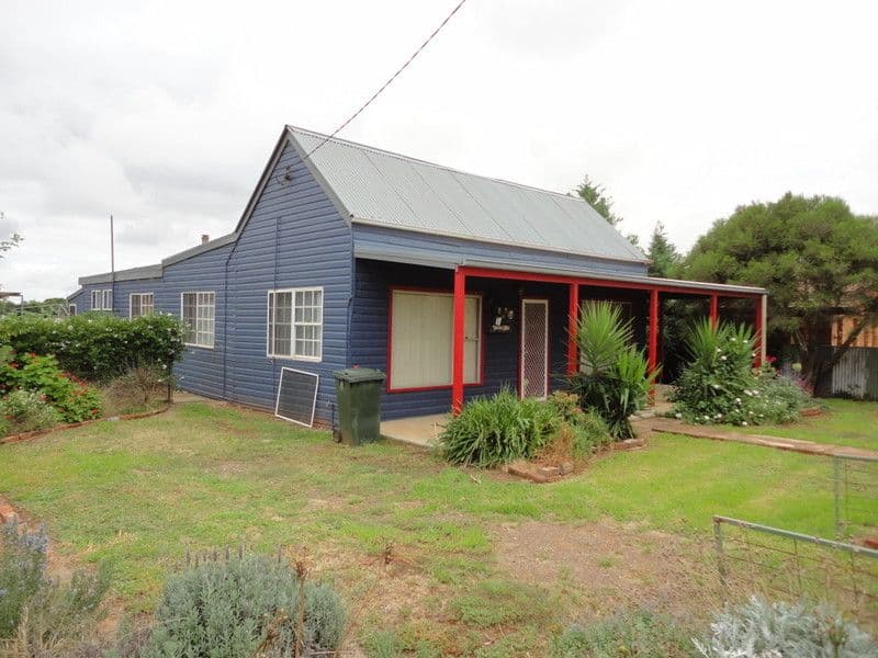 30 Bellevue Street, TEMORA NSW 2666, Temora - Thumbnail 5