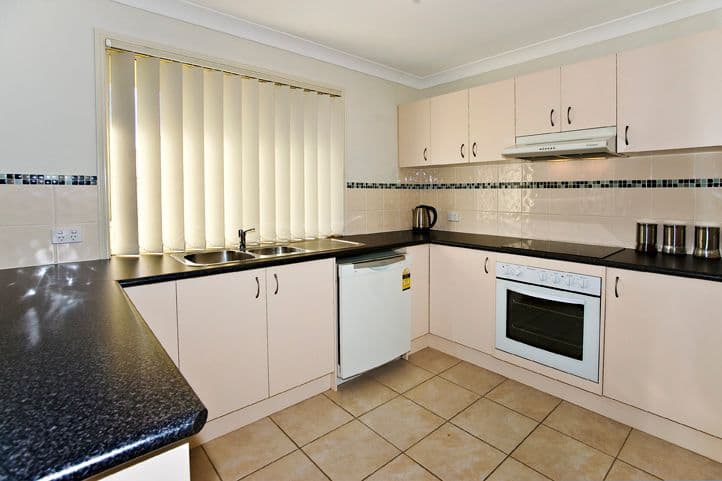 10 Denson Street, MORAYFIELD QLD 4506, Morayfield - Thumbnail 3