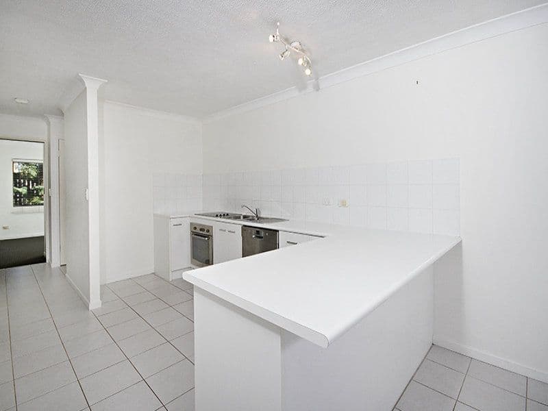 1/6 Corowa Court Mooloolaba QLD, Mooloolaba - Thumbnail 4