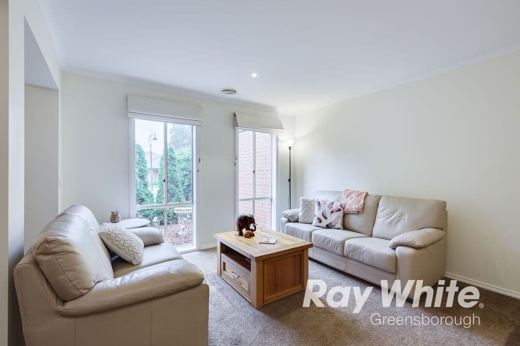 4 Montsalvat Street, Doreen VIC 3754, Doreen - Thumbnail 3