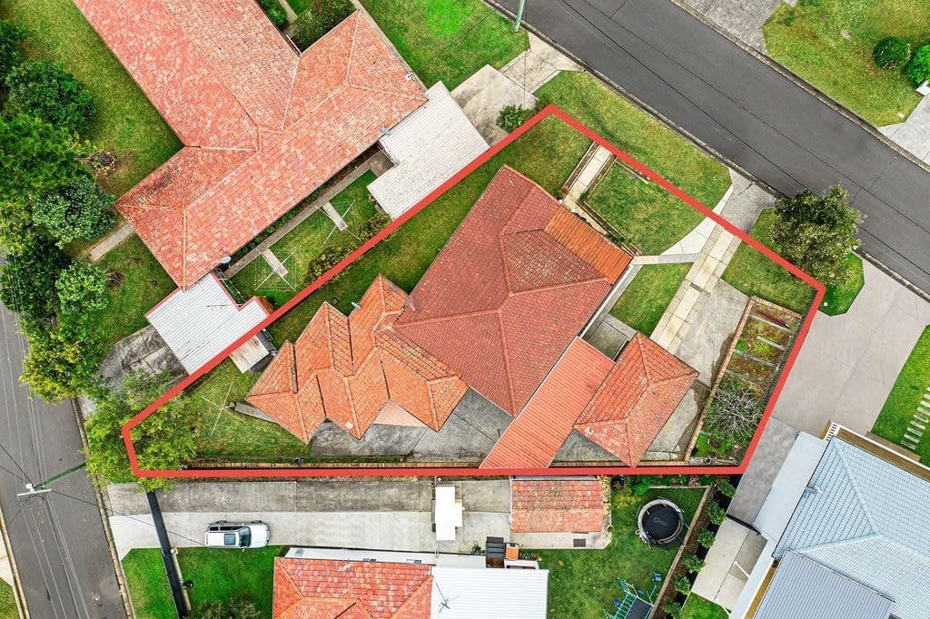 30 Thurston Crescent, Corrimal - Thumbnail 8