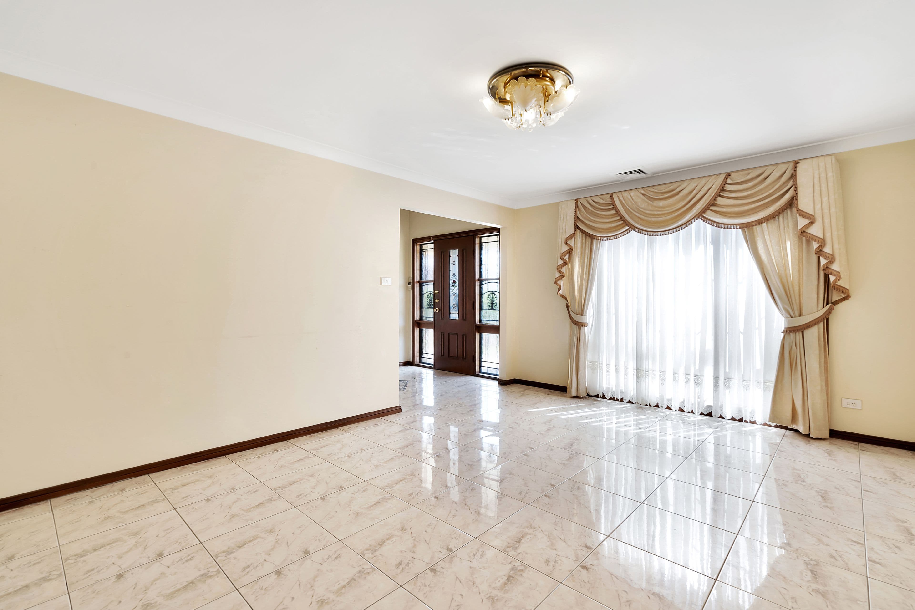 9 Dorre Place, Green Valley - Thumbnail 2
