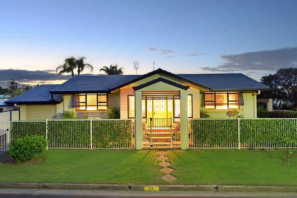 29 Ilkinia Avenue, Broadbeach Waters QLD 4218, Broadbeach Waters - Image 1