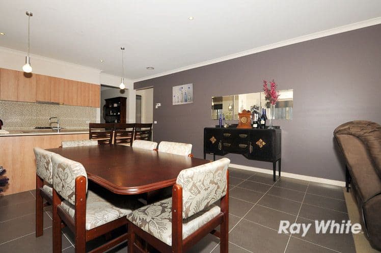 16 Flora Park Way, Carrum Downs VIC 3201, Carrum Downs - Thumbnail 6