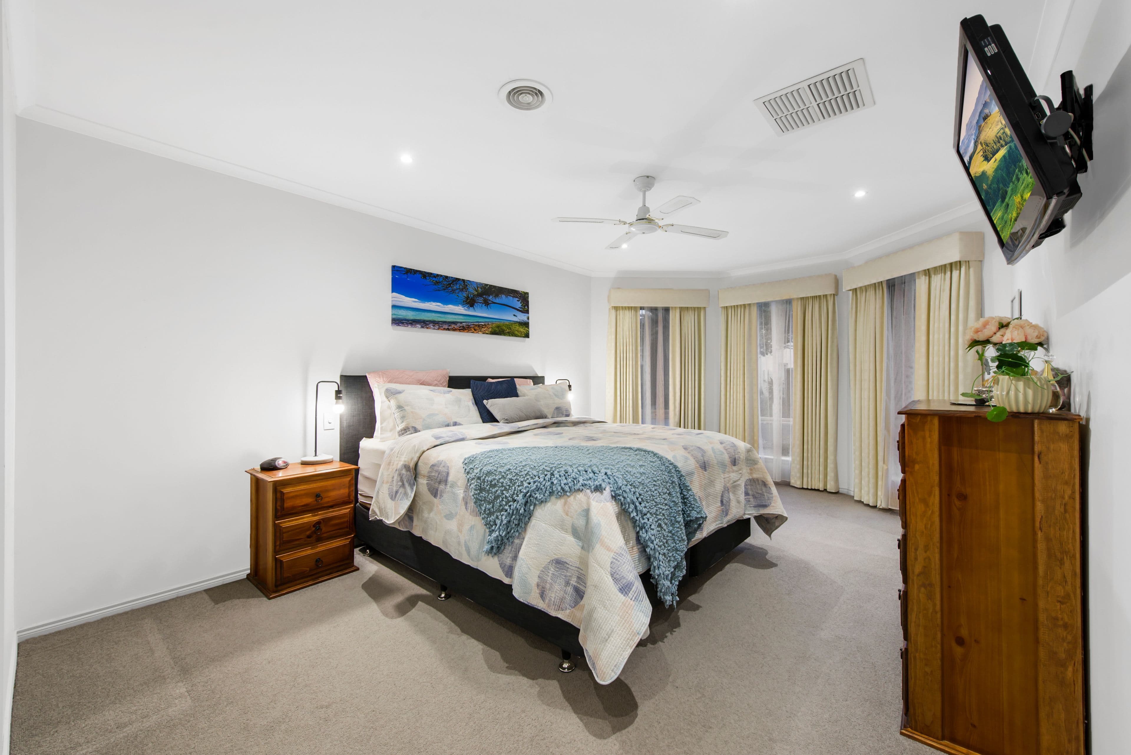 4 Graman Way, Taylors Hill VIC 3037, Taylors Hill - Thumbnail 4