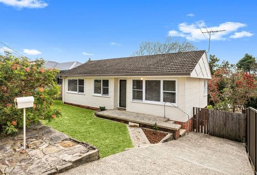 121 Thurlgona Road, Engadine, Engadine - Image 1