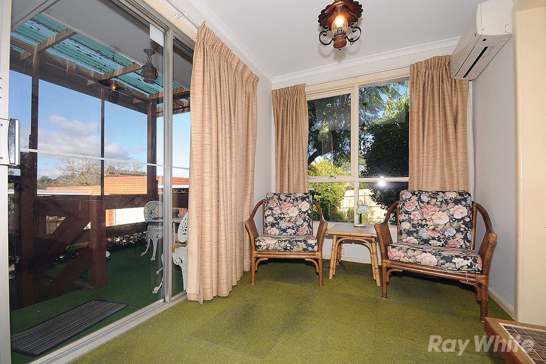 24 Delmore Crescent, GLEN WAVERLEY VIC 3150, Glen Waverley - Thumbnail 6