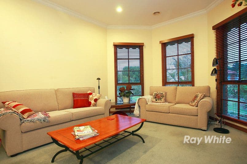 32 Lawless Drive, CRANBOURNE NORTH VIC 3977, Cranbourne North - Thumbnail 4