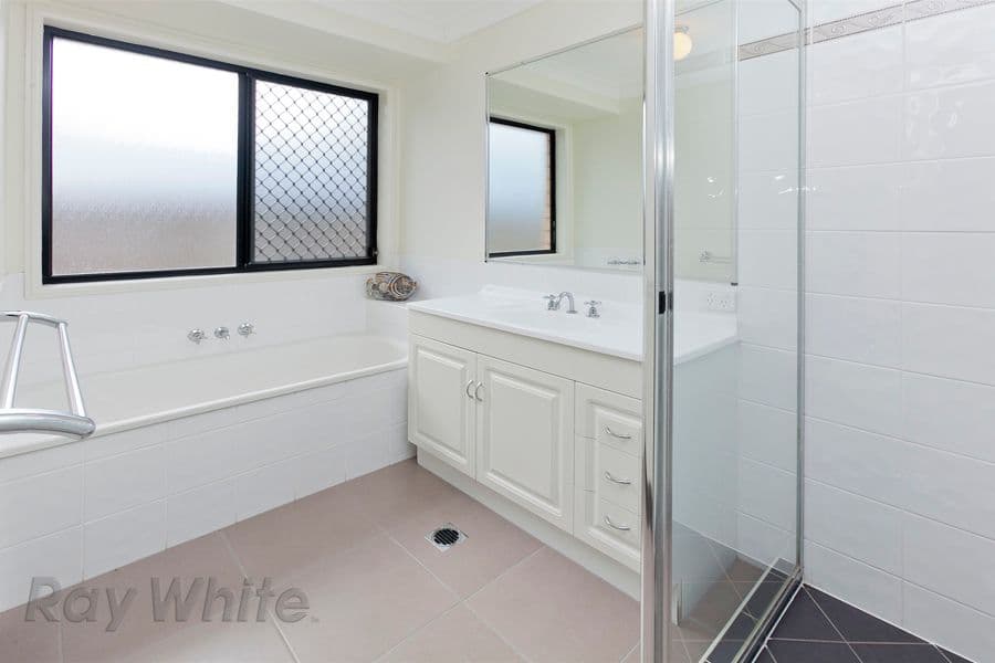 46 Parkside Drive, SPRINGFIELD QLD 4300, Springfield - Thumbnail 5
