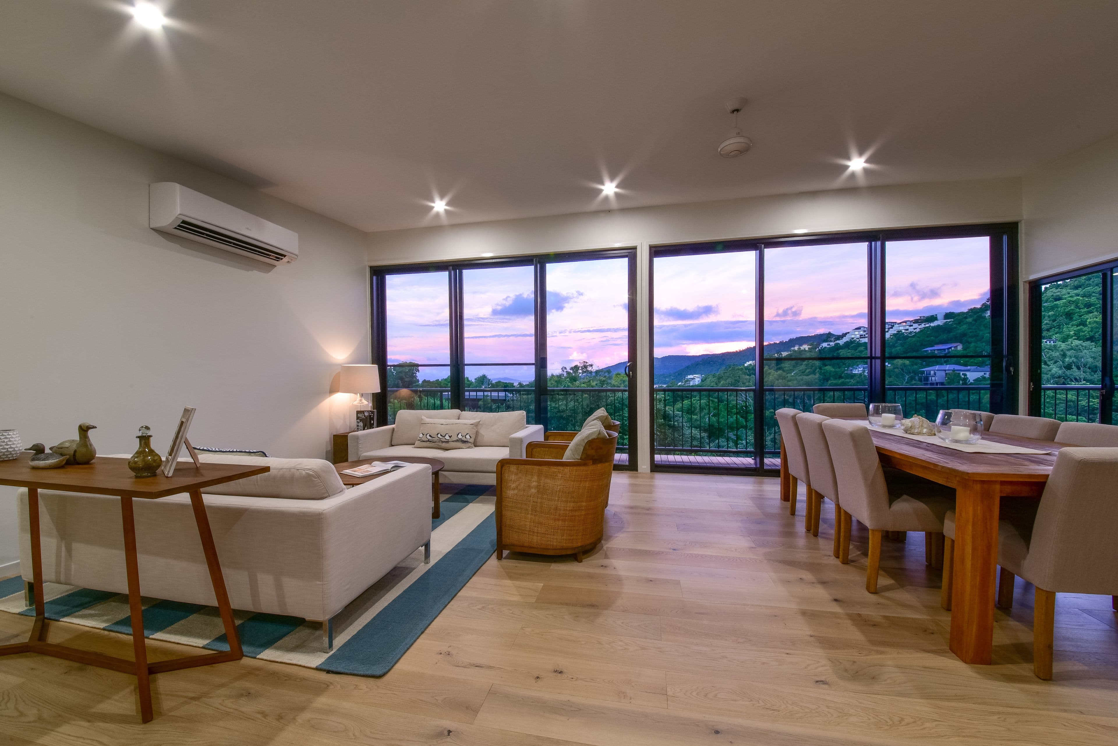 13 Seaview Drive, Airlie Beach QLD 4802, Airlie Beach - Thumbnail 2