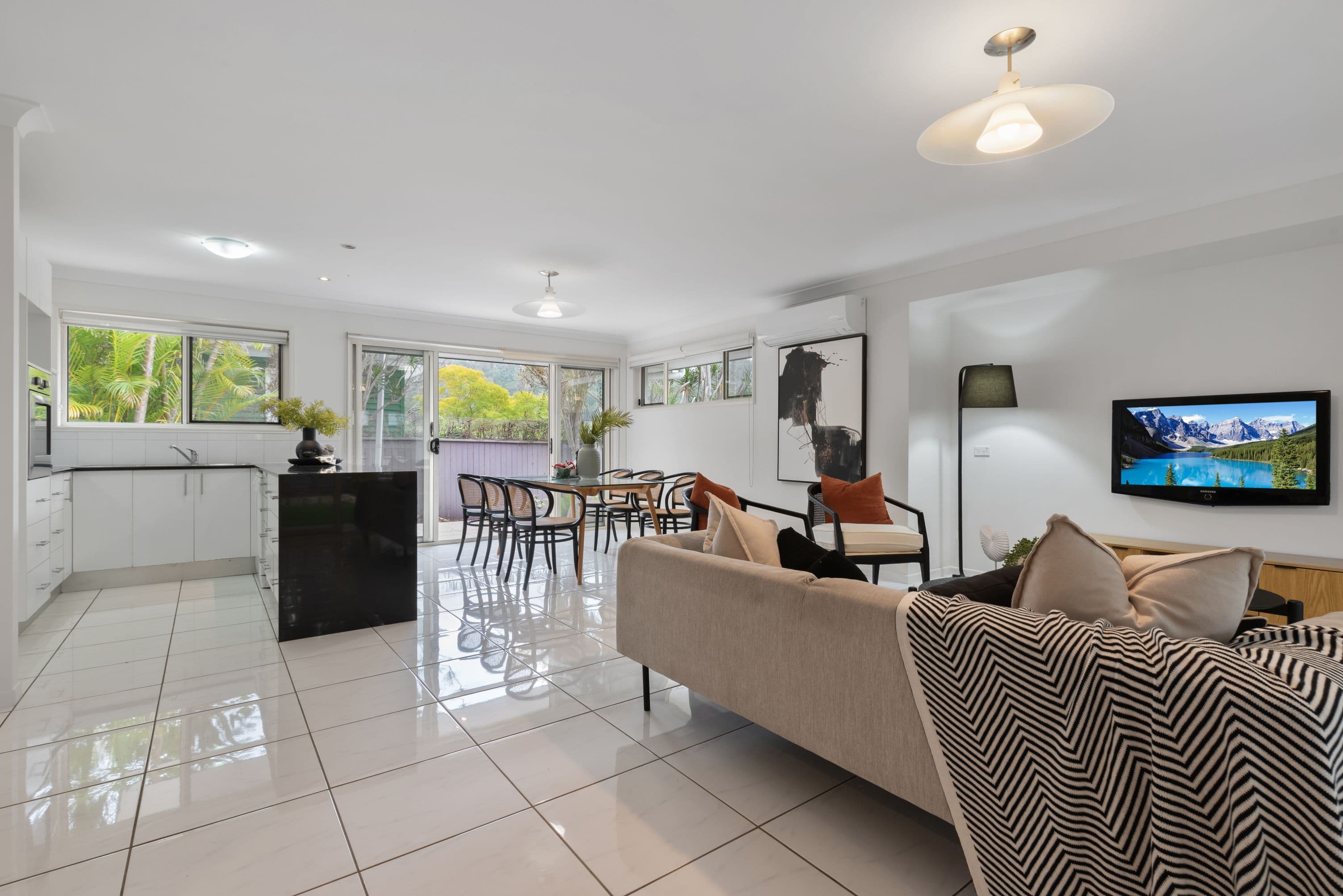 11 Pambula Street, THE GAP QLD 4061, The Gap - Thumbnail 2