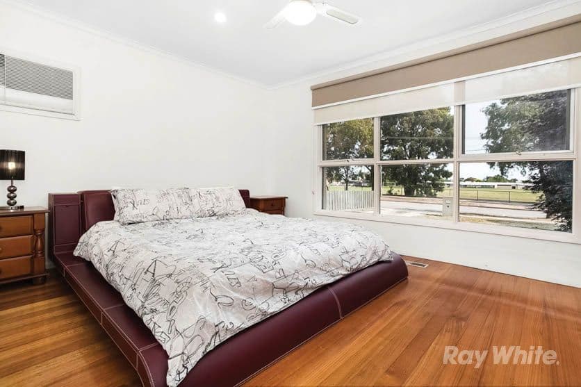 33 Whites Lane, Glen Waverley VIC 3150, Glen Waverley - Thumbnail 7