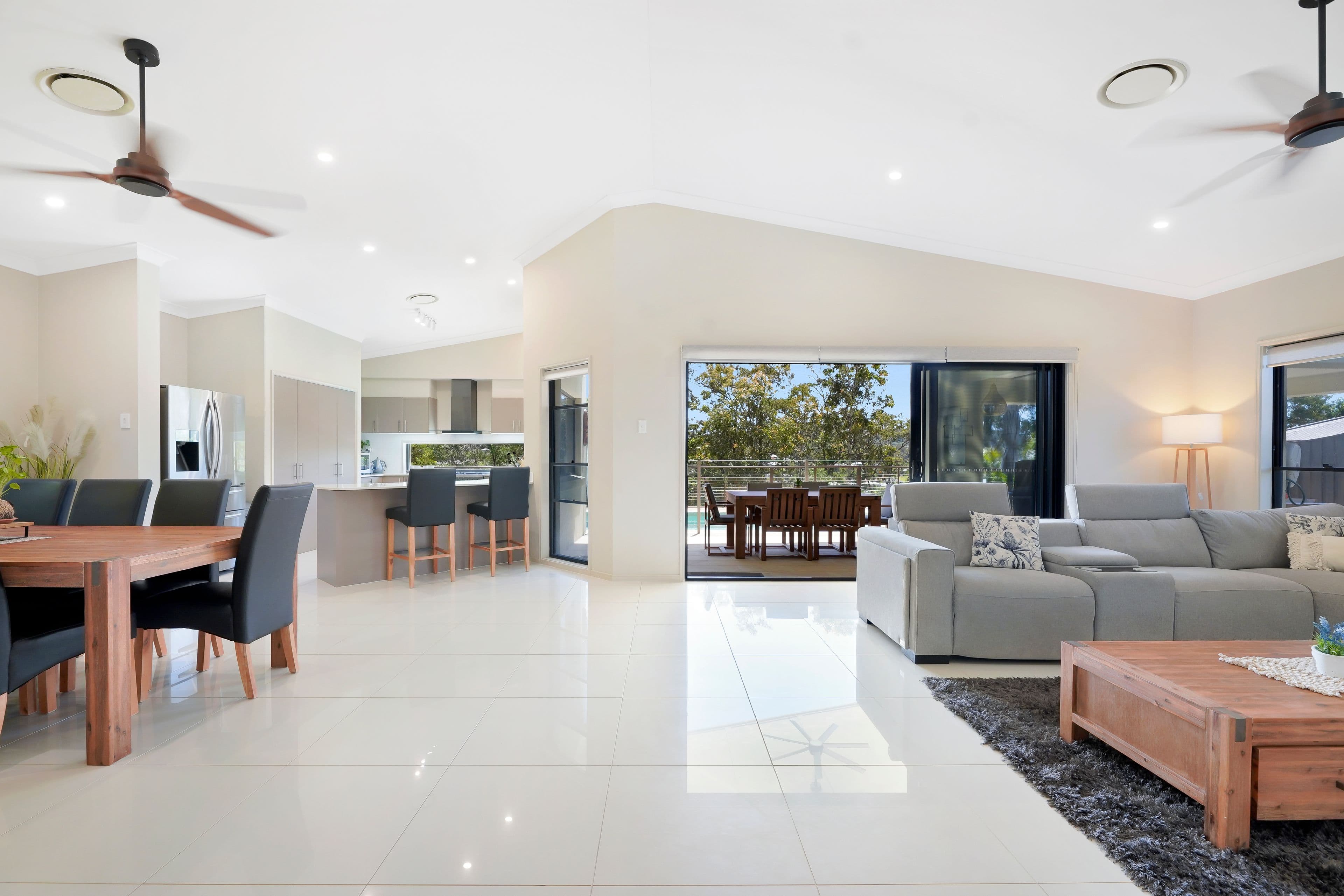 44 Harmsworth Road, Pacific Pines QLD 4211, Pacific Pines - Thumbnail 2