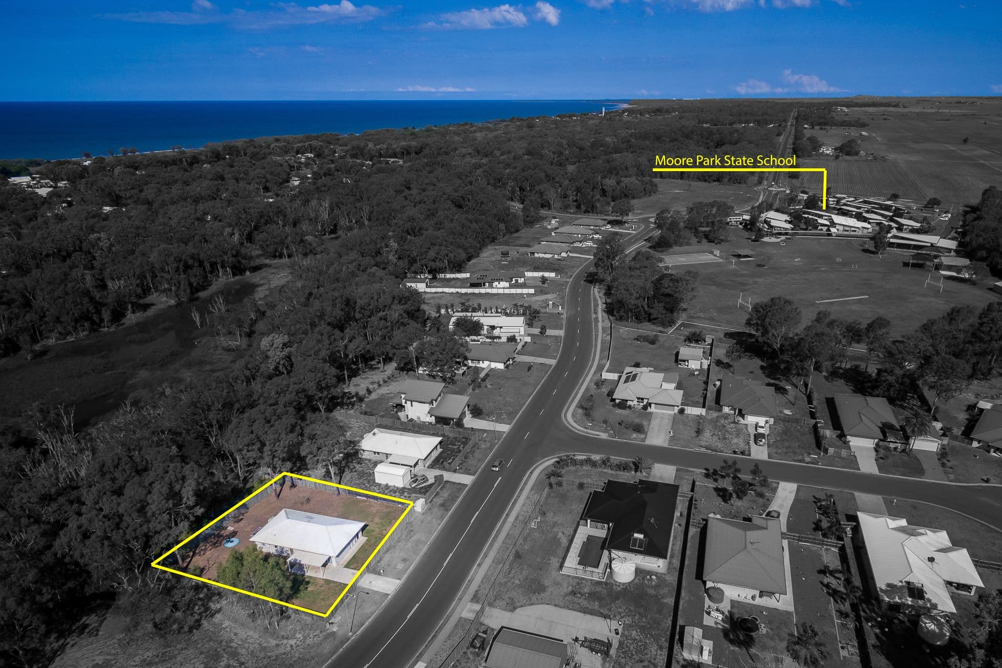 24 Malvern Drive, Moore Park Beach QLD 4670, Moore Park Beach - Thumbnail 2