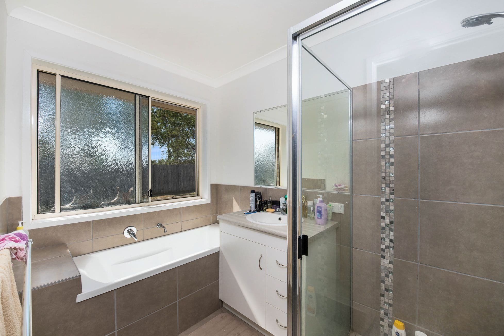24 Malvern Drive, Moore Park Beach QLD 4670, Moore Park Beach - Thumbnail 6