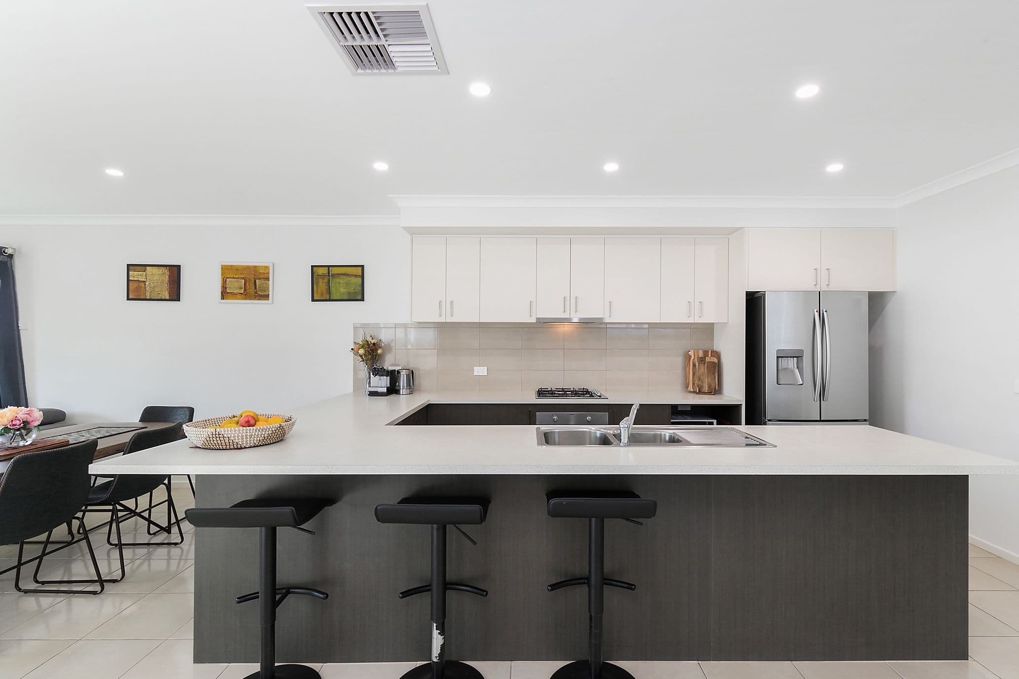 101 Wurrook Circuit, North Geelong VIC 3215, North Geelong - Thumbnail 2