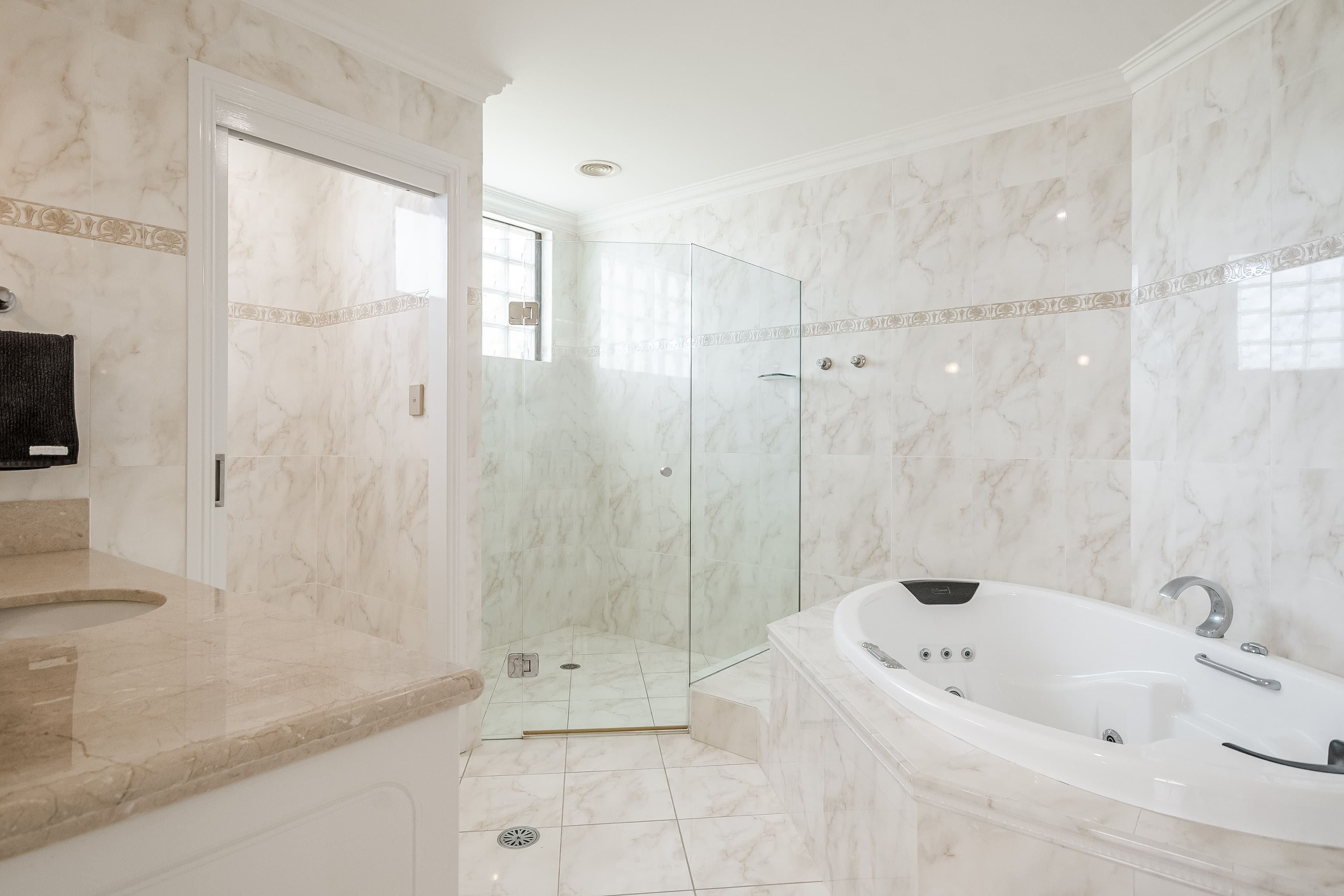 8 Ocean Street, Yamba NSW 2464, Yamba - Thumbnail 8